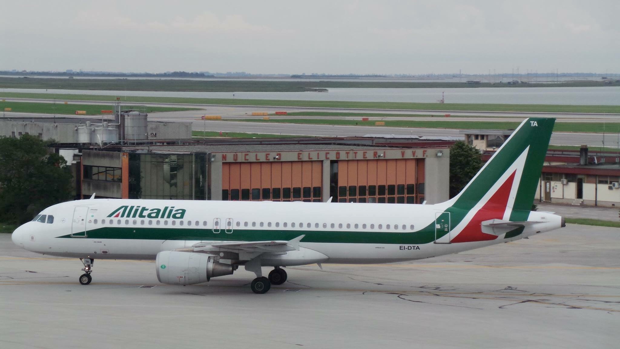 Lufthansa interested in ALITALIA